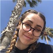 Profesora de francés, español y catalán con muchas ganas de enseñar tanto presencialmente (Barcelona) como online